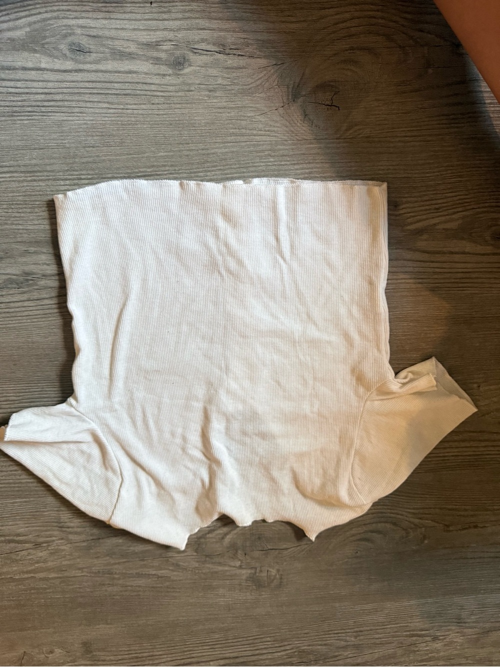 Cropped Rib Knit Button-Front Top - White - Picture 2 of 3